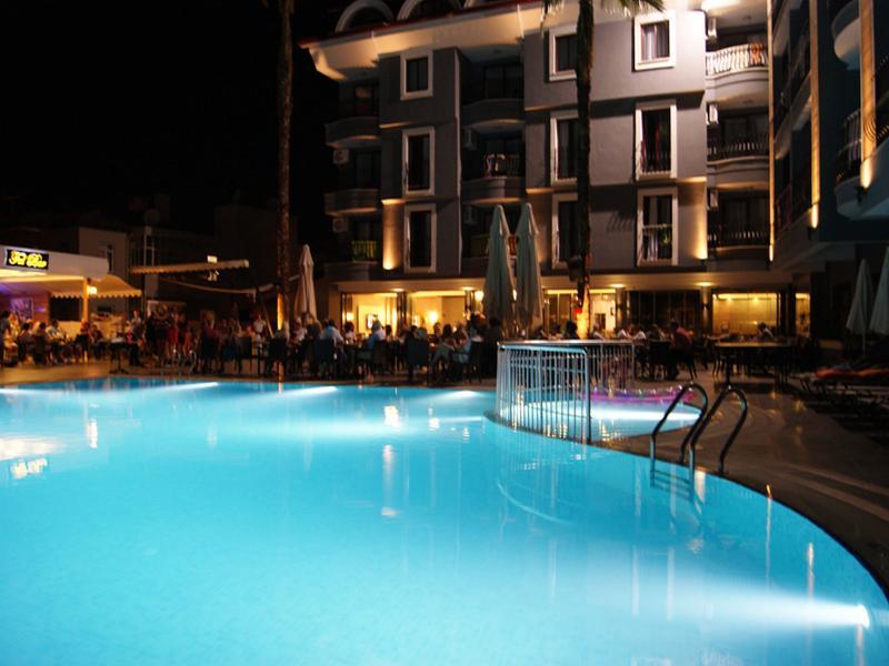 Club Viva Otel 4*